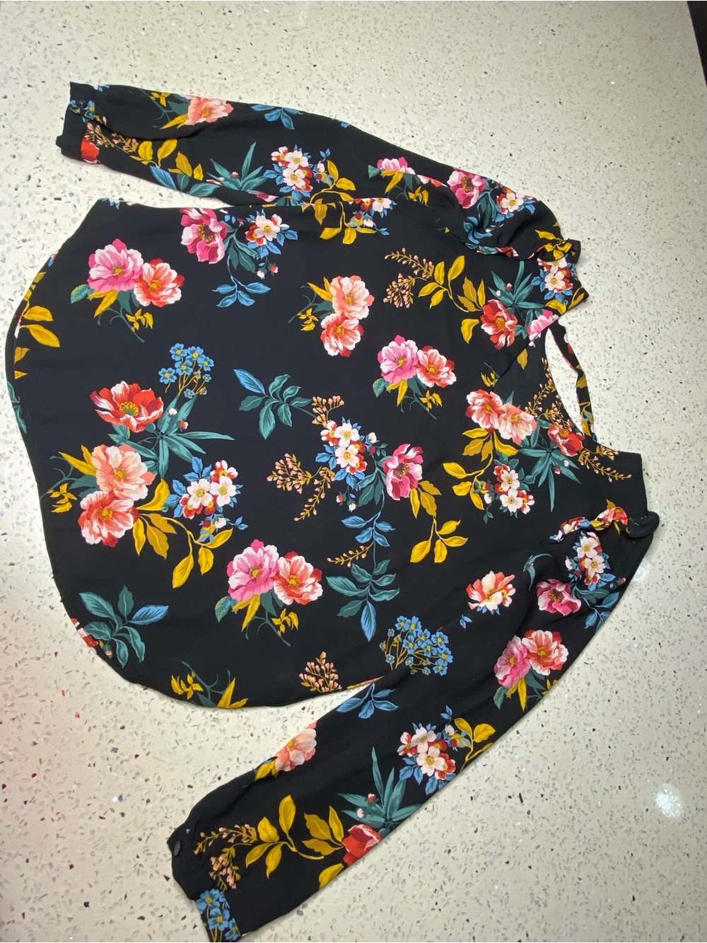 Floral LOFT top